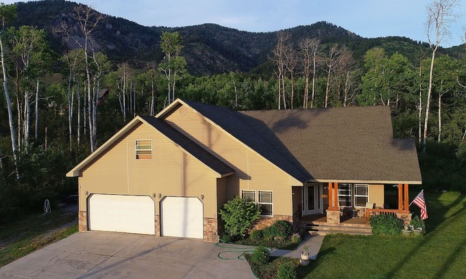 Star Valley Ranch House | Inviting 5 BR Retreat on the "Ranch" with Hot Tub & Breakfast