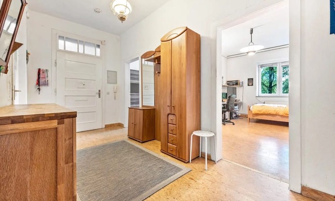 Sudstadt-Bult Apartment | Room 'Messezimmer' with Private Terrace, Wi-Fi and Air Conditioning