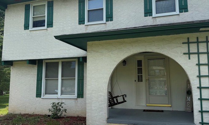 Reynoldsburg House | Most Wanted Home Away Home