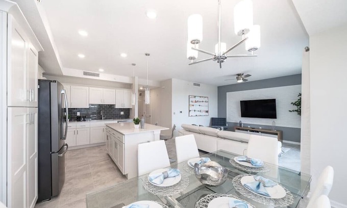 Kissimmee Apartment | Resort Condo 10 Min to Disney