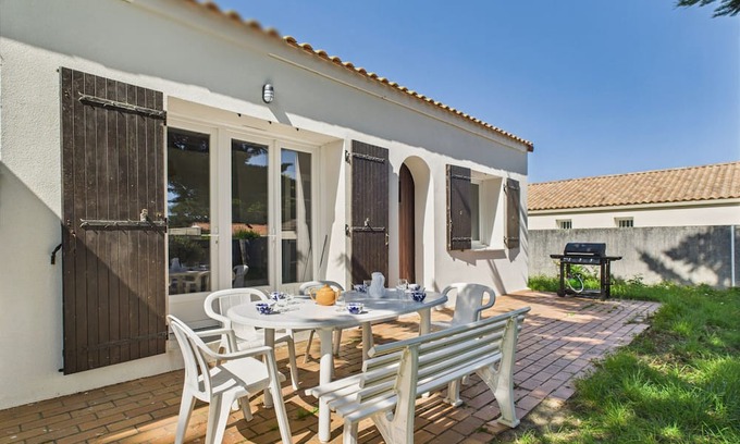 Bretignolles-sur-Mer House | Garden, 800m from the beach, house for 6