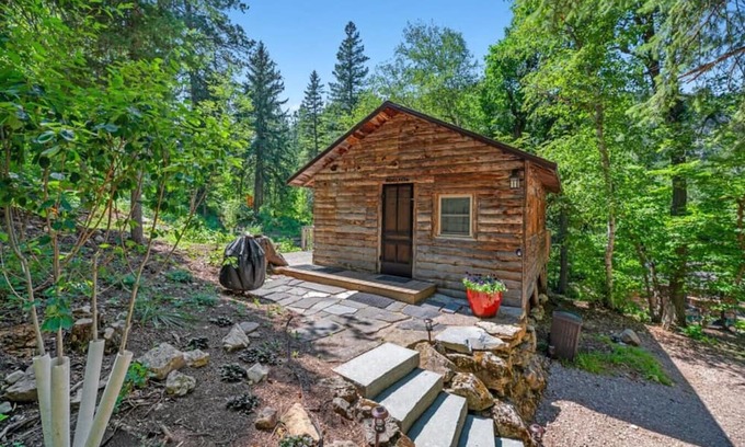 Spearfish Cabin | Rimrock Lodge: Ponderosa Cabin