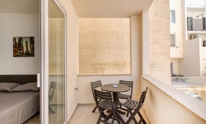Bugibba Apartment | The Apateu