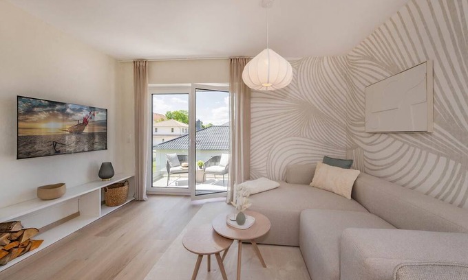 Ueckeritz Apartment | Cozy vacation home "Domizil zum Lerchengrund 06" in Ückeritz near the beach