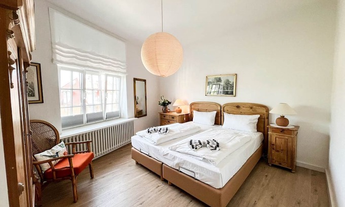 Westerland Apartment | House Friesland - Apartment 5 - An urban villa with spacious and tasteful