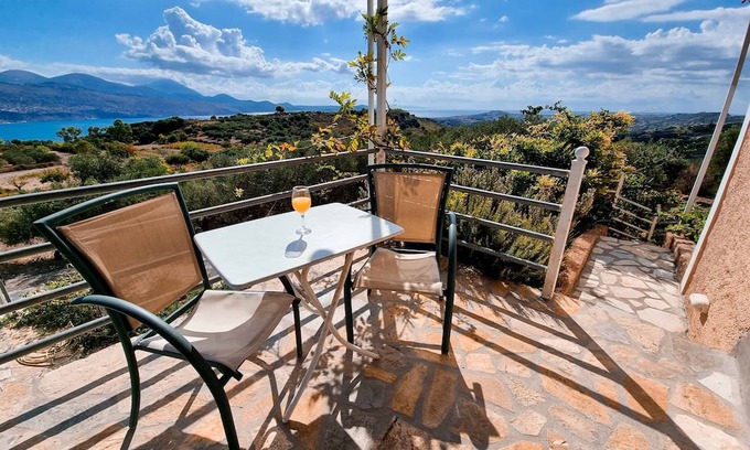 Kouvalata Apartment | Cozy Superior Seaview Nest - Kefalonia Garden Gem