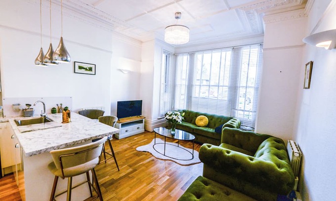 Hastings Apartment | Luxury Hastings Apartment