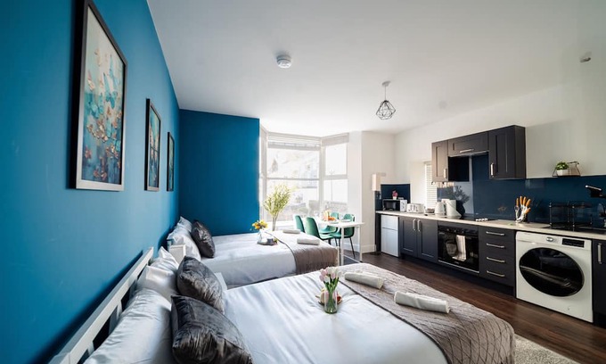 Bognor Regis Apartment | Open Mind Property - Apartment with 2 Double beds