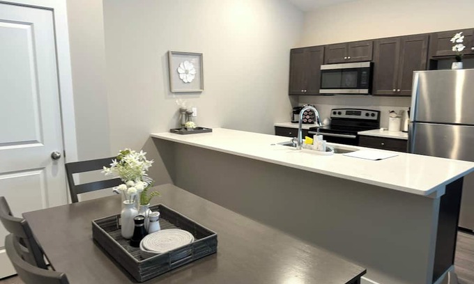Bel Aire House | Kansas Delight