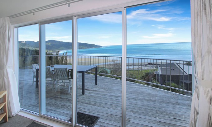Ahipara Apartment | Mokorau Apartments Apartment 2 Spacious, clean