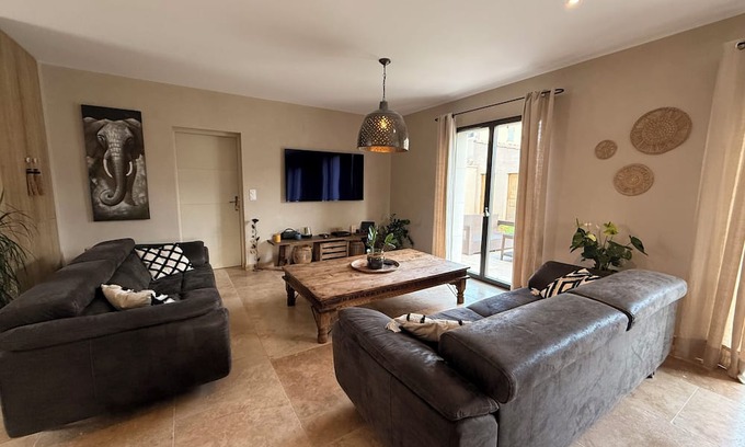 Molleges House | House in Molleges for 8 people