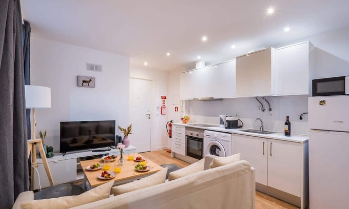 Sao Jose Apartment | Casa Taipas Summary: