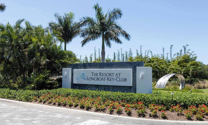Sarasota Condo | Inn on the Beach 6-203 by LUXVP