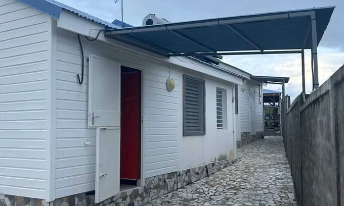 Saint-Francois House | Homerez - Bungalow in Saint-François