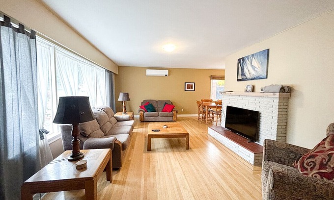 Okanagan-Similkameen House | Walking Distance to Hospital