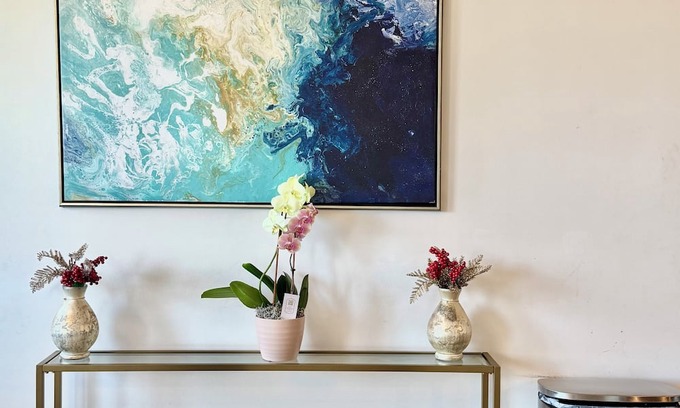 Hanover Condo | Cozy 3-bedroom condo with WiFi, AC in fabulous Hanover pet and family friendly