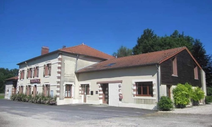 Nouart House | Gîte du Petit Nay