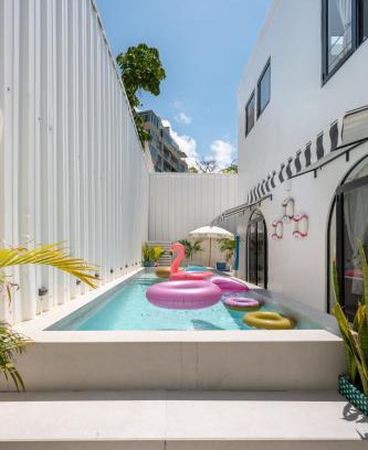 Condado House | Lux 6BR Getaway - Condado Pool BBQ Generator Beach 9min Walk
