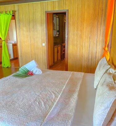 Cook's Bay House | Moorea Cooks bay bungalow avec vue imprenable