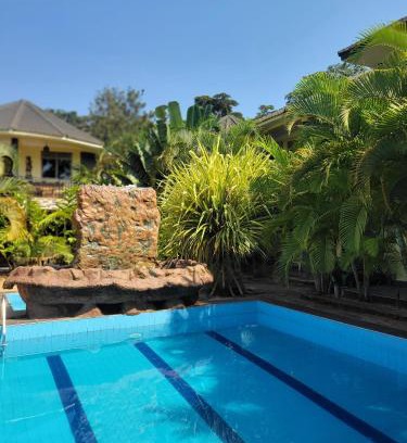 Jinja Hotel | Source of the Nile Suites