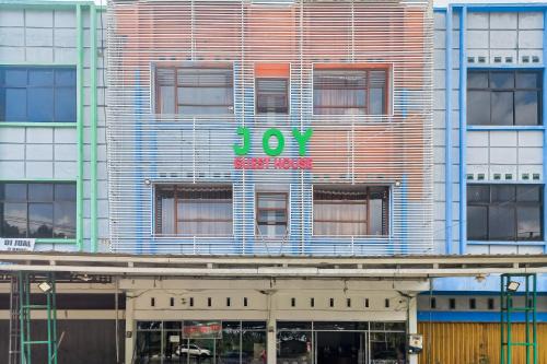 Pekanbaru Hotel | JOY GuestHouse Pekanbaru Mitra RedDoorz