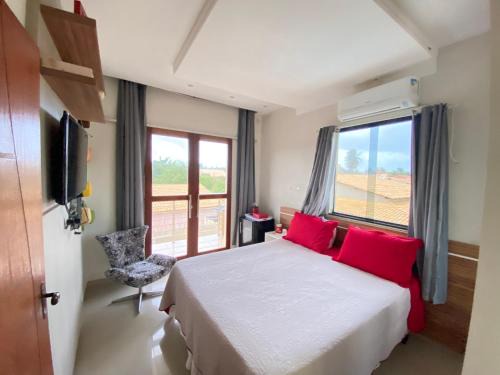 Estancia House | Casa Vitória: Ocean View Retreat with Pool & Pet-Friendly