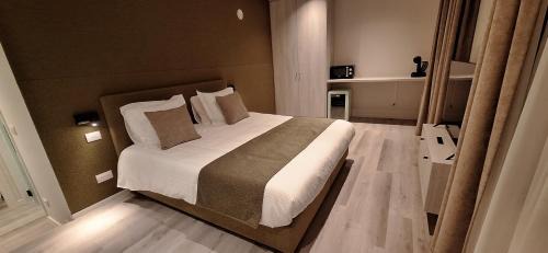 Buizingen Bed & Breakfast | Cozy Den Ommegang with Kitchen Amenities for a Comfortable Stay