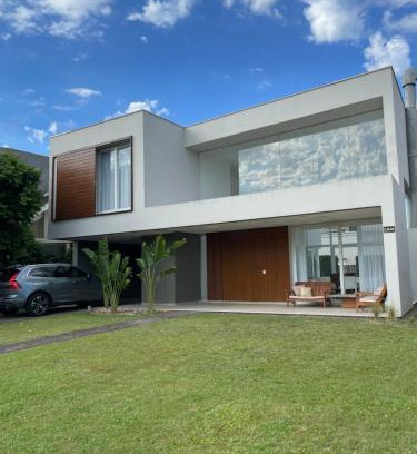 Xangri-La House | Experience Ocean View Bliss at Casa Condomínio Porto Coronado