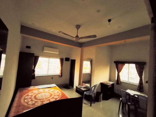 Diamond Harbour Hotel | Budget-Friendly Highland Park Abasik with Great Amenities