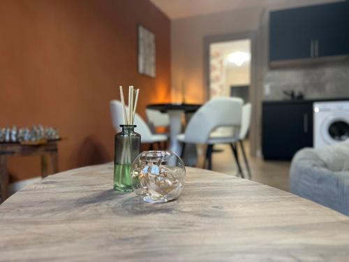 Saint-Avold Apartment | Explore Jungle Chic: Guest Rated 10/10 Experience