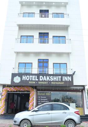 Varanasi House | Discover Hotel Dakshit IN: Family-Friendly with Breakfast