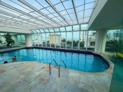 Morro do Maluf Apartment | Oceanfront Apartment Guarujá with Private Pool & Breakfast