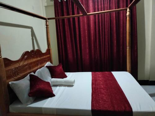 Malindi Hotel | Budget-Friendly Pevila Hotel: Pet Friendly with Breakfast
