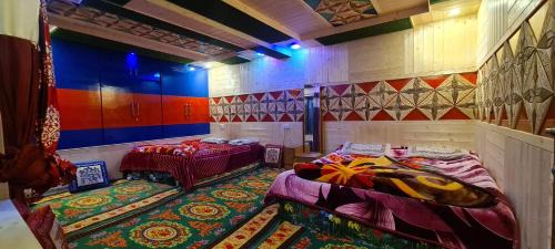 Srinagar House | Budget-Friendly Guest House: Perfect for Families and Pets
