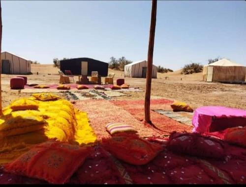 M'Hamid El Ghizlane House | Pet-Friendly Retreat at maGana Camp for Families