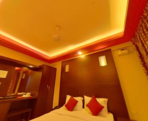 Rampur Hotel | Discover Comfort at Diamond Hotel with Family-Friendly Amenities