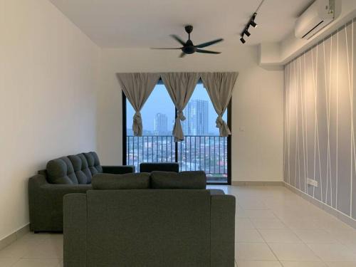 Cheras Apartment | Discover AnyLodge 74 @ Netizen Residence with Pool & Hot Tub