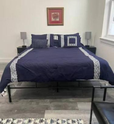 East Parkside Apartment | Pet-Friendly Apt for 3 with Child-Friendly Amenities