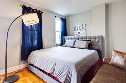 H Street Corridor Apartment | Comfort Meets Convenience at Marvin's - Capital Hill