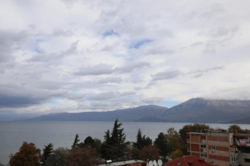 Pogradec Apartment | Family-Friendly Apartment Kapri Center in the Heart of Town