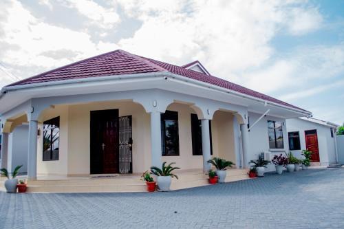 Mwananyamala Hotel | Pet-Friendly Plavender Lodges in Dar Es Salaam
