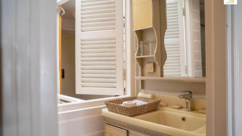 Tran Phu Beach Villa | Experience Comfort at Herry Villa: Pet & Family Friendly Stay