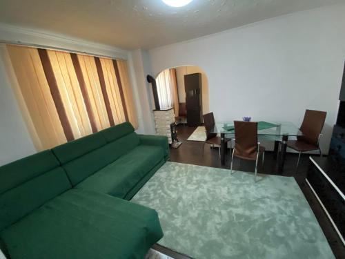 Borsec Apartment | Family-Friendly Stay at Apartament Borsec - Great Value