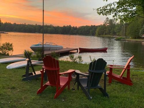 Bala House | Experience Moon Rock Cottage - Family-Friendly Retreat