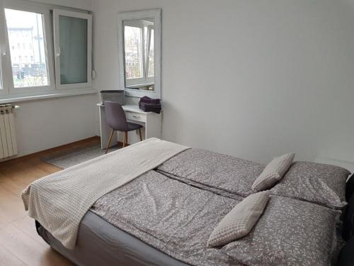 Novo Sarajevo Apartment | Exceptional Stay at Stan na dan - Dino: Child-Friendly Retreat