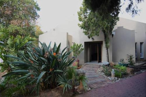 Garsfontein Hotel | Relax at Time Square Tranquil Suites - Family Friendly Amenities