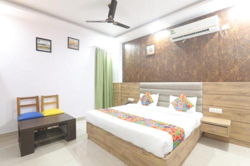 Gomti Nagar Hotel | Budget-Friendly Stay at Icyhotels HL Inn with Breakfast