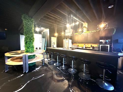Mirabel House | Indulge at 13lack Luxury: Perfect for Family Getaways