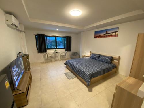 Kathu Apartment | Budget-Friendly Stay at 84 Bar & Guest House with Pool