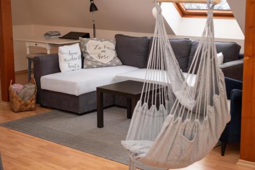 Kaposvar Apartment | Top-Rated Kecelhegyi Vendégház with Family-Friendly Perks